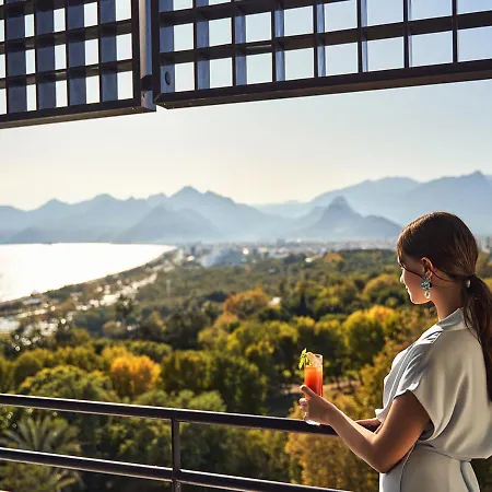 Medworld Health & Rehabilitation Center Rixos 5*