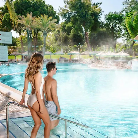 Otel Medworld Health & Rehabilitation Center Rixos