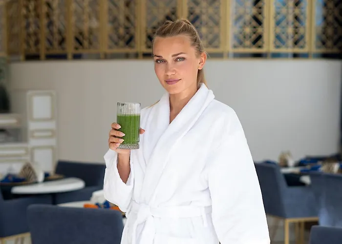 Otel Medworld Health & Rehabilitation Center Rixos