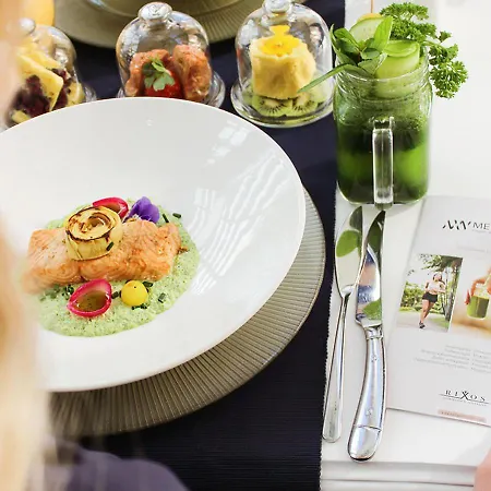 Отель Medworld Health & Rehabilitation Center Rixos Анталья